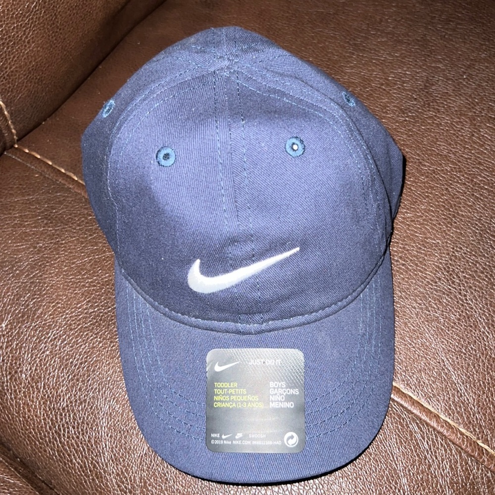 NWT Nike SnapBack for Toddlers